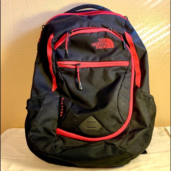 The North Face Handbags - The North Face Pivoter backpack
